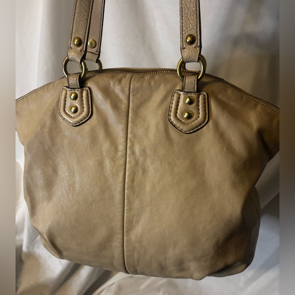 2013 Coach Madison All Leather Cream Color Satchel- Pre Loved Authentic- GUC 💜 - Picture 8 of 16